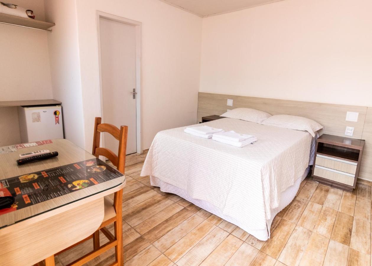 Hotel Alegrete Bagian luar foto