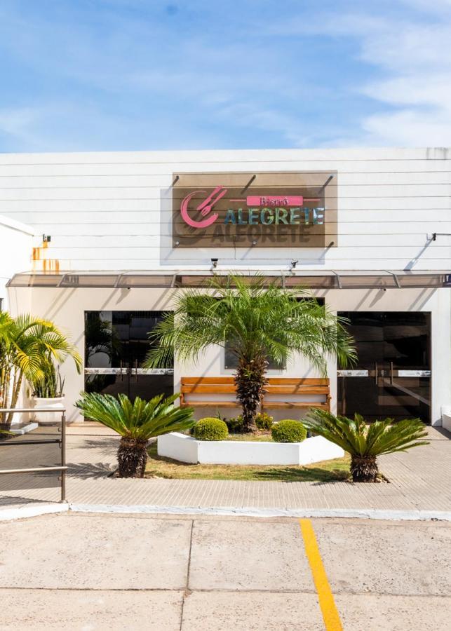 Hotel Alegrete Bagian luar foto